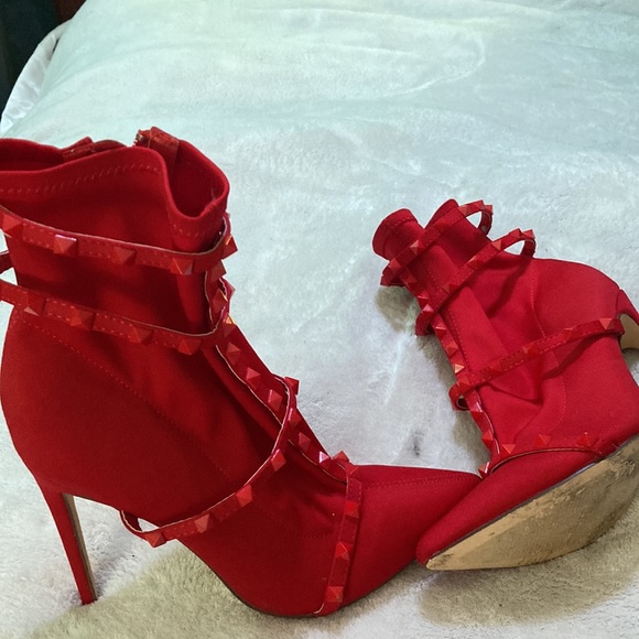 Fashion Nova boots❤️ - Picture 6 of 11